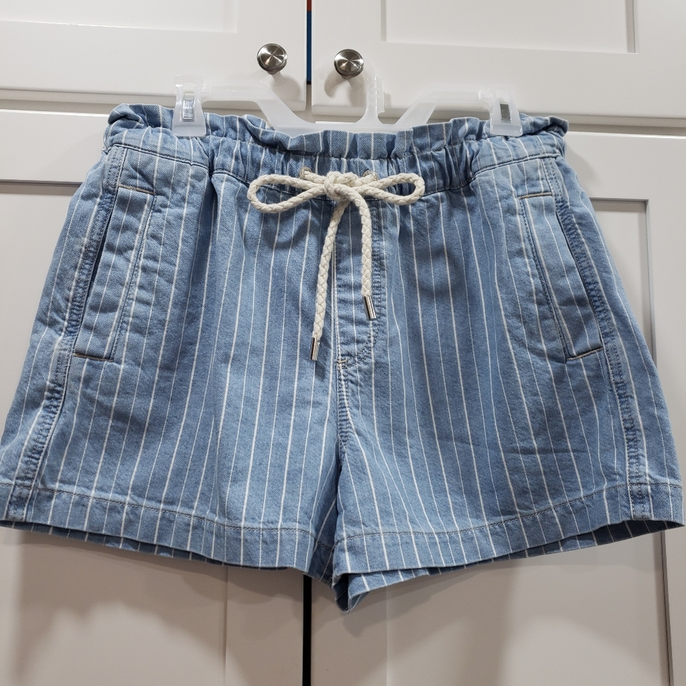 LOFT Cotton Pinstripe Shorts